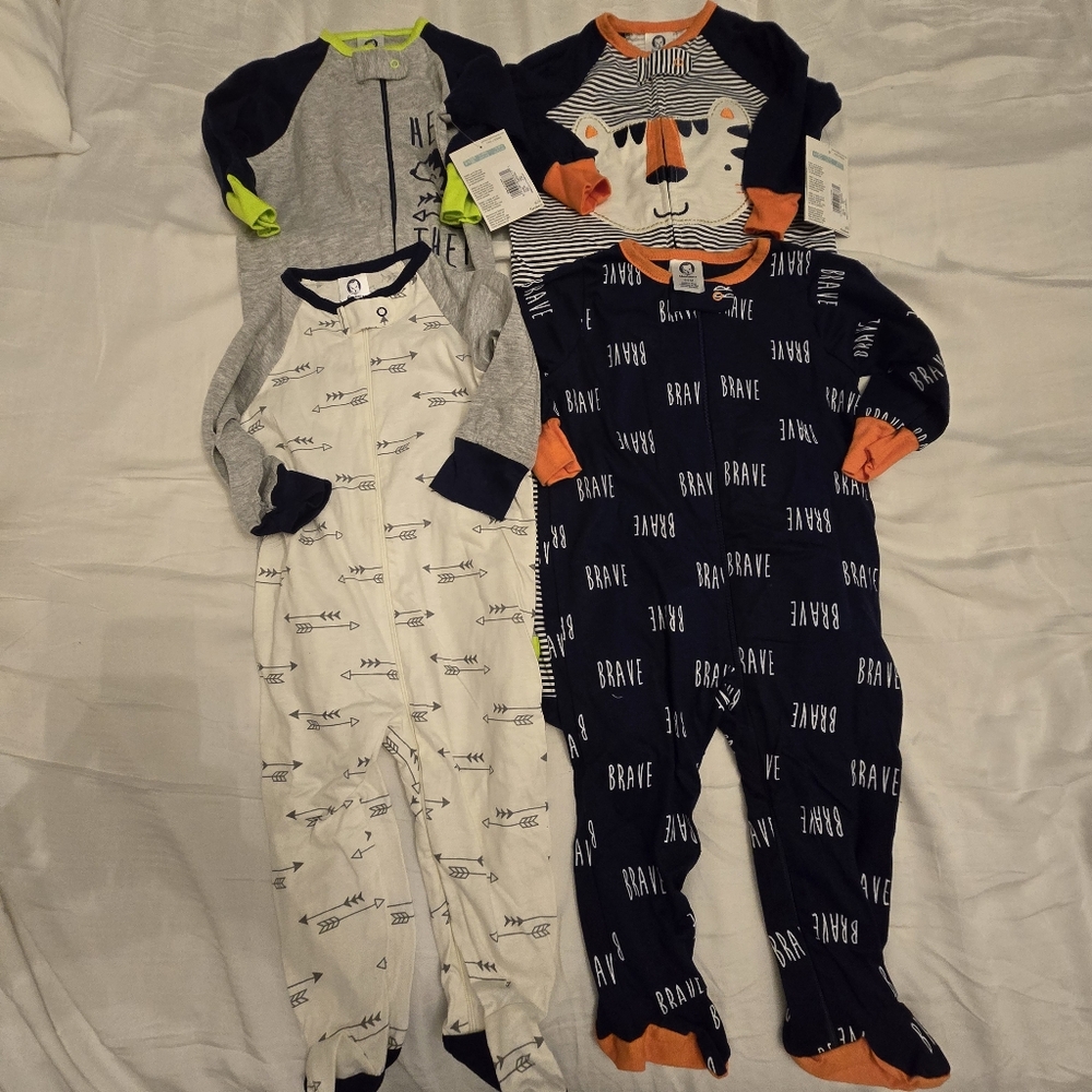 Pajamas for infants